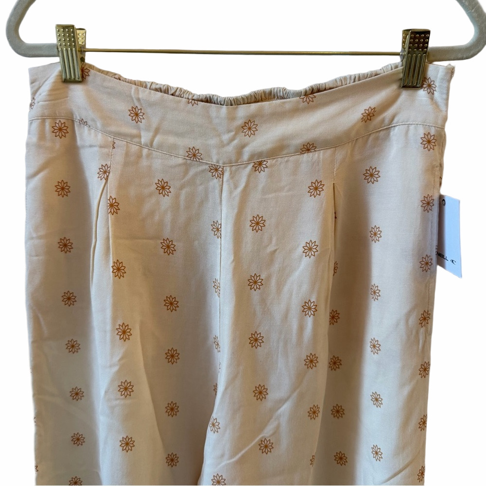 NEW O'Neill Lacey Boho Beach Lounge Wide Leg Pants Size Large Floral Cream - Picture 2 of 11